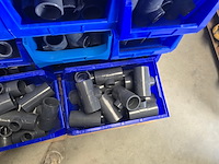 Koppelingen in 17 magazijnbakken druk pvc, partij - afbeelding 6 van  9