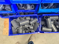 Koppelingen in 17 magazijnbakken druk pvc, partij - afbeelding 7 van  9