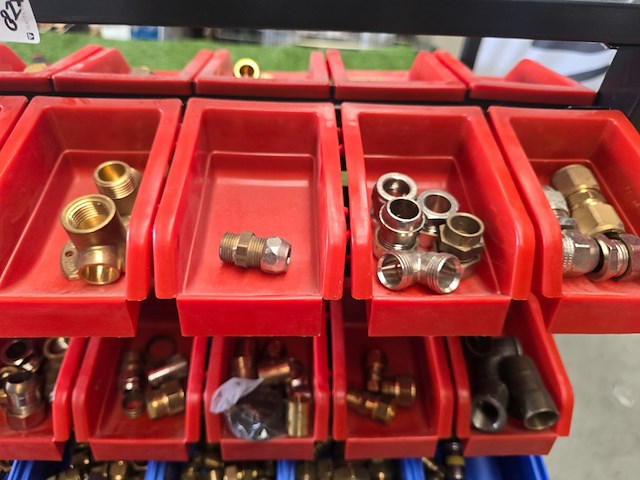 Koppelingen loodgieter, partij gas en water - afbeelding 4 van  38