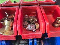 Koppelingen loodgieter, partij gas en water - afbeelding 13 van  38