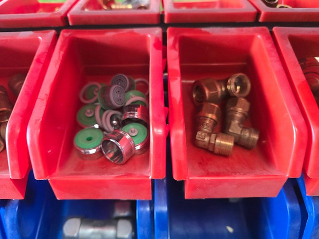 Koppelingen loodgieter, partij gas en water - afbeelding 14 van  38