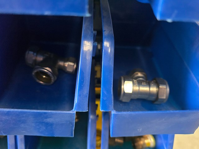 Koppelingen loodgieter, partij gas en water - afbeelding 21 van  38