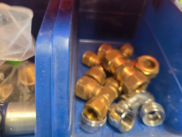 Koppelingen loodgieter, partij gas en water - afbeelding 10 van  56