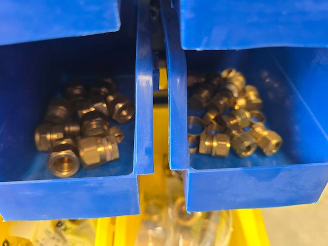Koppelingen loodgieter, partij gas en water - afbeelding 28 van  56