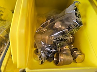 Koppelingen loodgieter, partij gas en water - afbeelding 30 van  56
