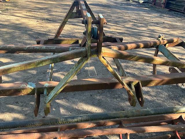 Koppensneller / zaaibedbereider - afbeelding 2 van  10