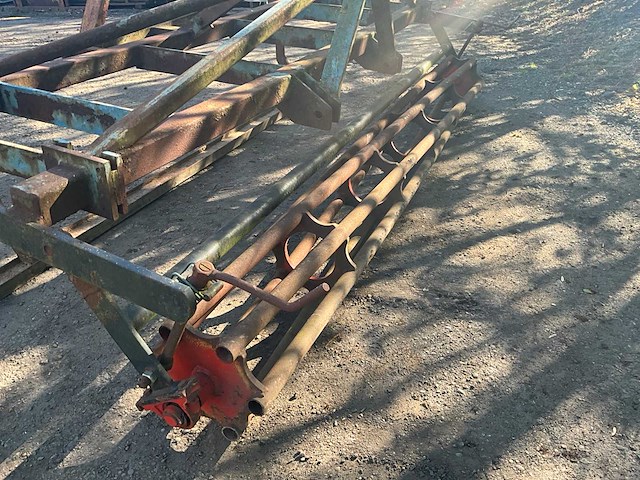 Koppensneller / zaaibedbereider - afbeelding 10 van  10