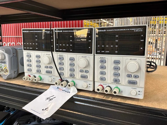 Korad ka3005ps dc voeding (3x) - afbeelding 1 van  1