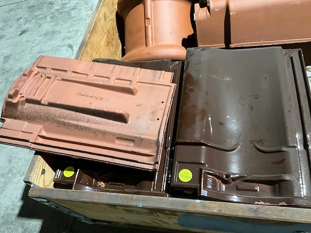 Koramic - ubbink - diverse hulpstukken - dakpannen - afbeelding 8 van  8