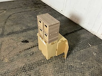 Korfrek dobbelsteen wandrek (3x) - afbeelding 2 van  4