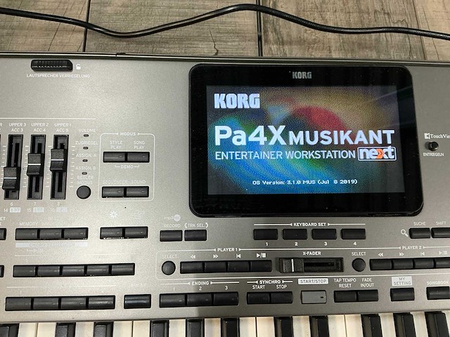 Korg pa4x-61 workstation - afbeelding 12 van  14