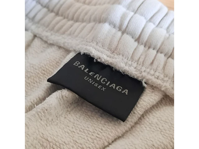 Korte broek, maat m, balenciaga - afbeelding 6 van  7