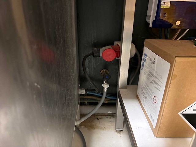 Korvenvaatwasmachine met spoelbak - afbeelding 3 van  8