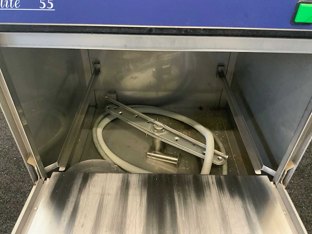 Korvenvaatwasmachine - afbeelding 9 van  10