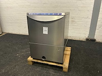 Korvenvaatwasmachine - afbeelding 2 van  9