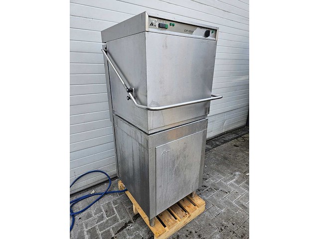 Korvenvaatwasmachine - afbeelding 1 van  2