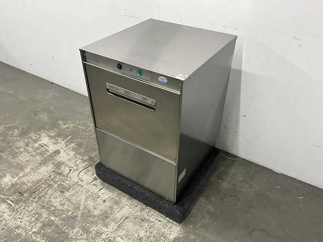Korvenvaatwasmachine - afbeelding 1 van  4