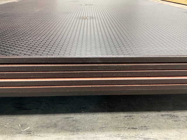 Koskiruby multiplex paneel 270x120x1,2 cm (10x) - afbeelding 5 van  7