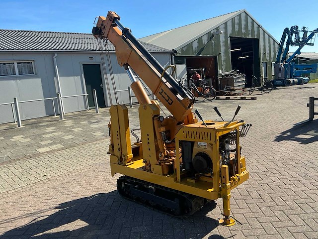 Koushin spider sku-70l-23 telescoopkraan - afbeelding 2 van  11