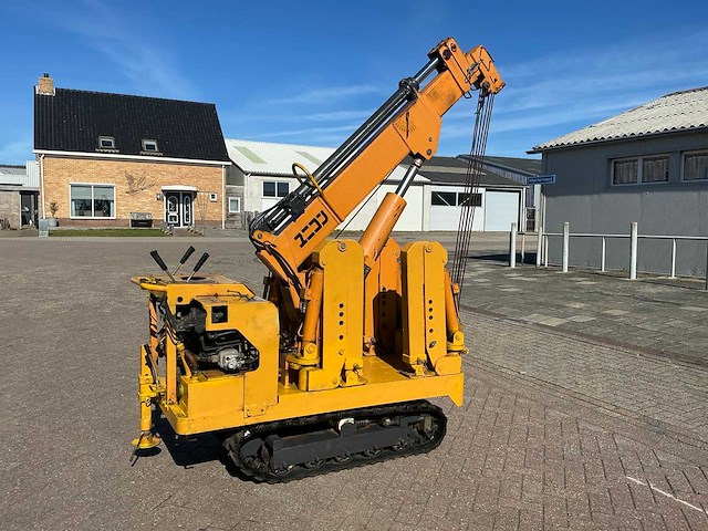 Koushin spider sku-70l-23 telescoopkraan - afbeelding 12 van  25