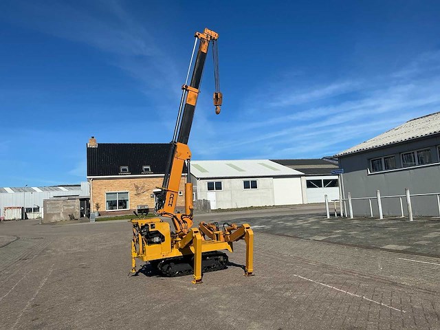 Koushin spider sku-70l-23 telescoopkraan - afbeelding 22 van  25