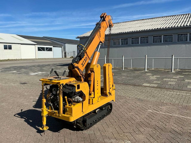 Koushin spider sku-70l-23 telescoopkraan - afbeelding 25 van  25