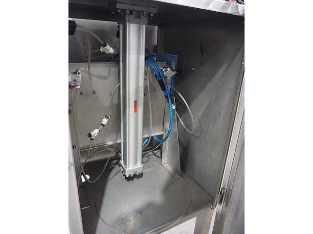 Kovacs limited - afbeelding 9 van  9