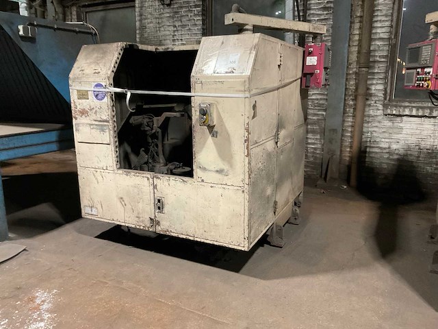 Koyama narc mini 400 slijp- en afbraammachine - afbeelding 5 van  12