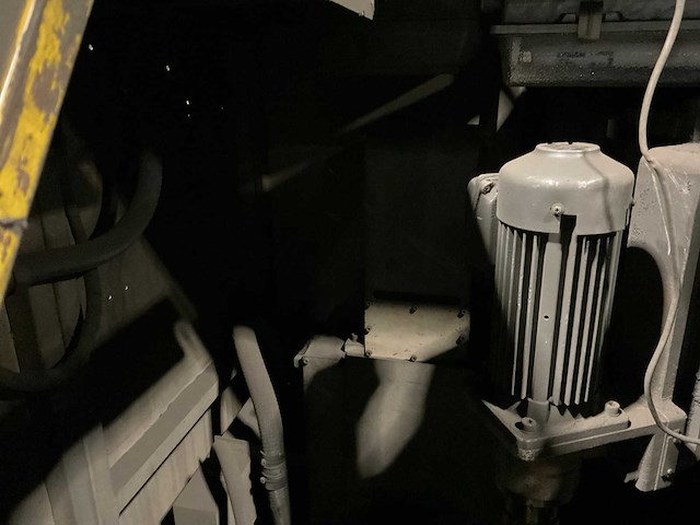 Koyama narc mini 400 slijp- en afbraammachine - afbeelding 3 van  13