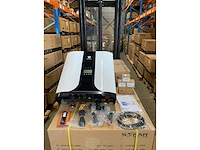 Koyoe ky-est10kh hybride omvormer, 10 kw, driefase, hoogvoltbatterij, met noodstroom - afbeelding 1 van  4
