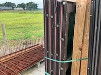 Kozijn aluminium met glas - afbeelding 3 van  3