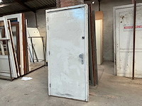 Kozijn & buitendeur (2x) - afbeelding 1 van  5