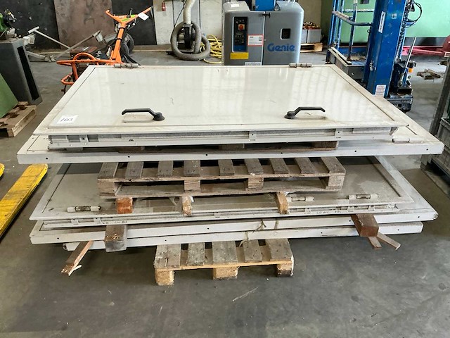 Kozijn & deur (5x) - afbeelding 1 van  3