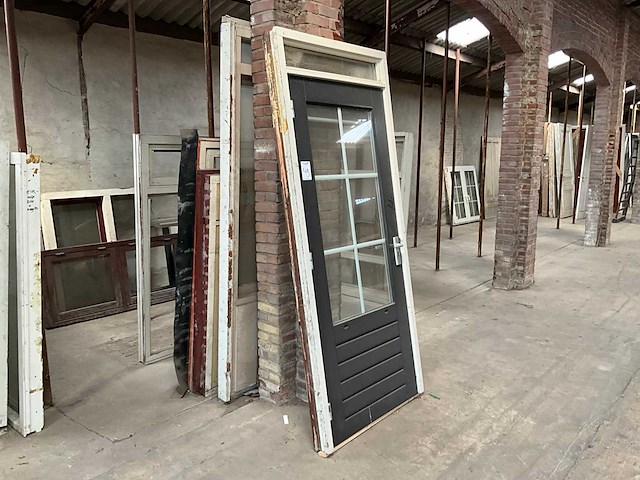 Kozijn & deur - afbeelding 1 van  2
