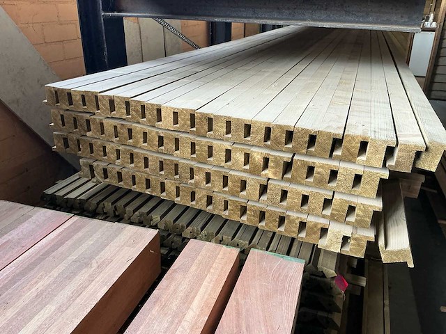 Kozijn hout - afbeelding 2 van  6