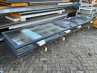 Kozijn met toegangsdeur (2x) - afbeelding 1 van  6