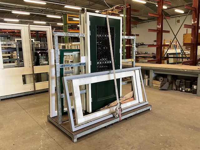 Kozijnen en deuren - afbeelding 1 van  1