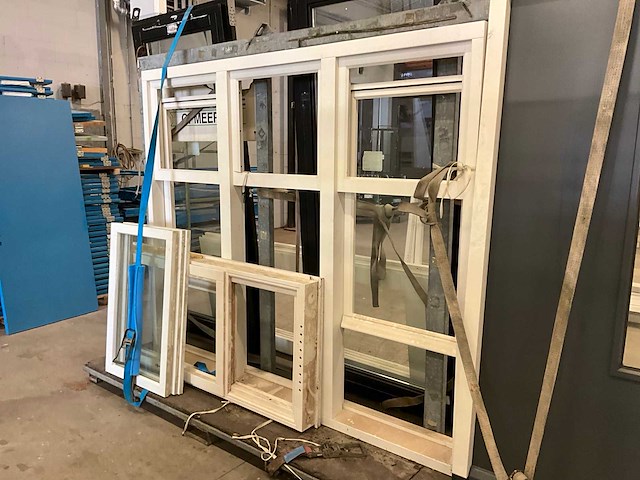 Kozijnen en deuren - afbeelding 2 van  2
