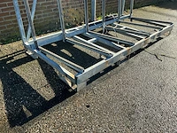 Kozijnenbok 240x120x295cm v.v. hijsogen en heftrucksledes - afbeelding 2 van  4