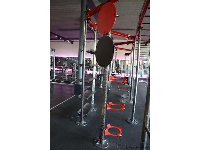 Krachtstation - 2 stuks - 440x440x253cm - afbeelding 2 van  18