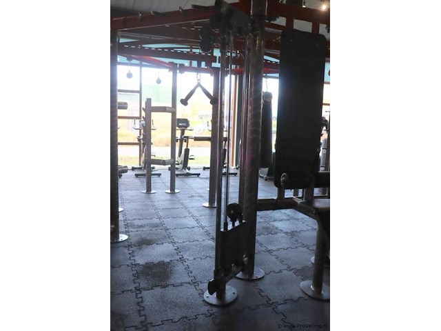 Krachtstation - 2 stuks - 440x440x253cm - afbeelding 8 van  18