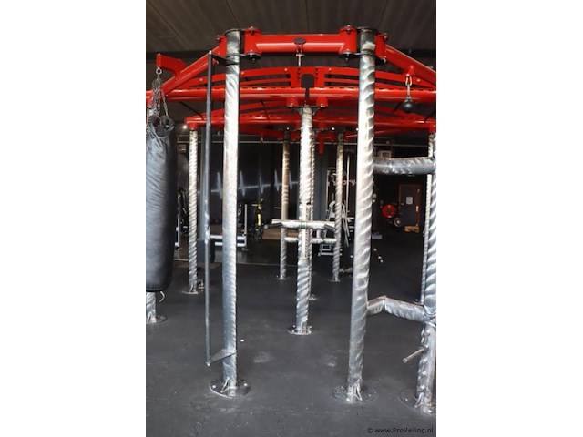 Krachtstation - 2 stuks - 440x440x253cm - afbeelding 12 van  18