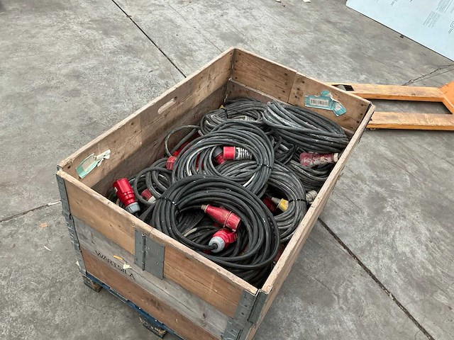 Krachtstroom kabel 380 volt - afbeelding 1 van  3