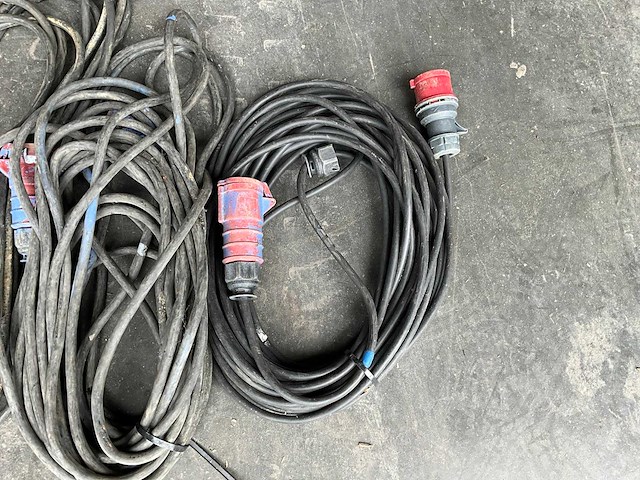 Krachtstroom kabel (4x) - afbeelding 2 van  4