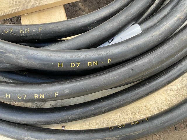 Krachtstroom kabel, 63a - afbeelding 2 van  2
