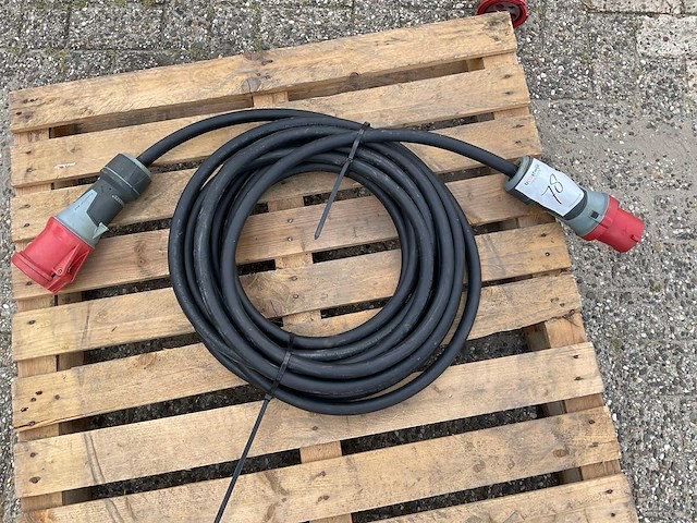 Krachtstroom kabel, 63a - afbeelding 1 van  3