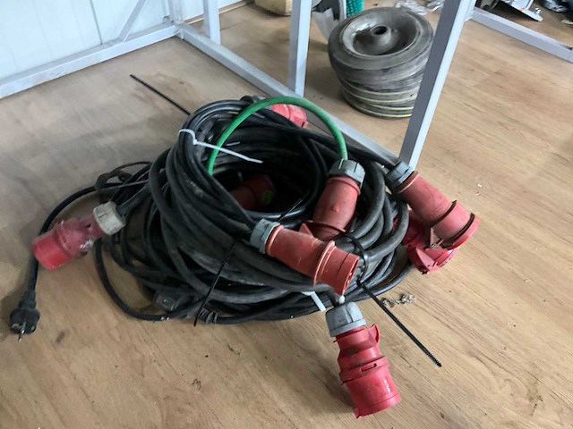 Krachtstroom kabel - afbeelding 2 van  2