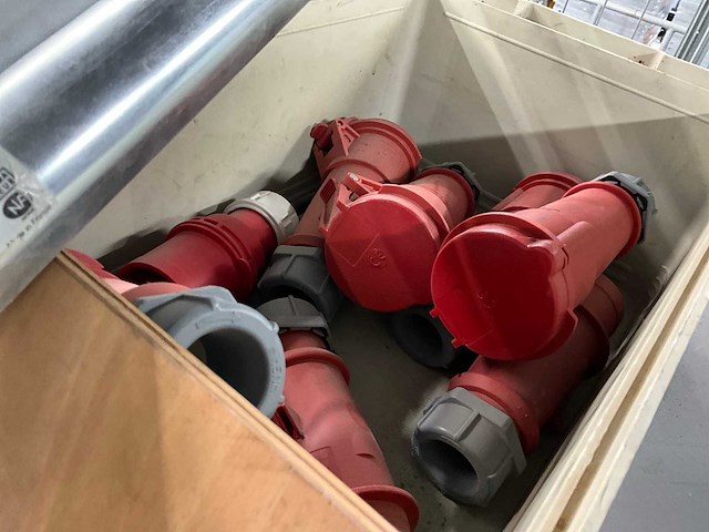 Krachtstroom stekker (8x) - afbeelding 1 van  2