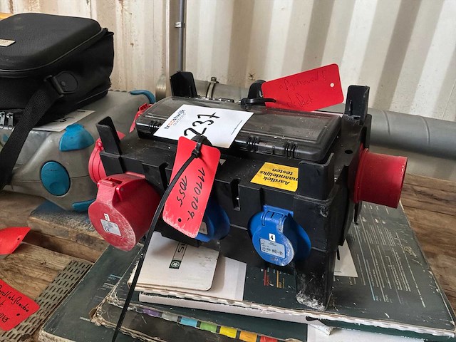 Krachtstroom verdeelblok - afbeelding 1 van  5