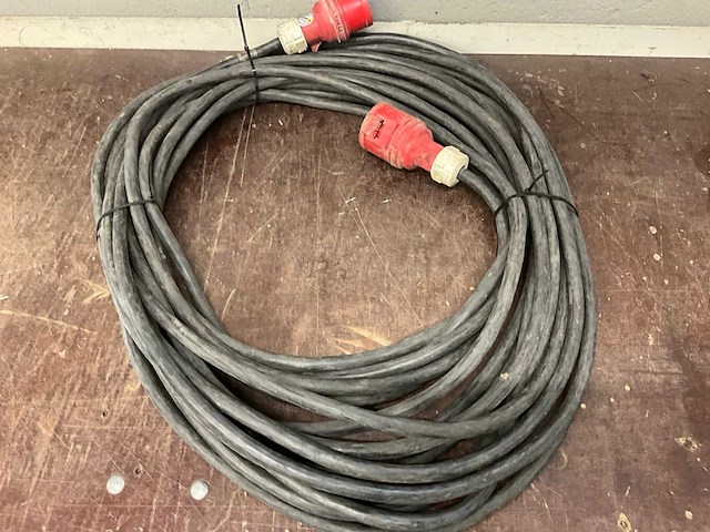 Krachtstroomkabel 30m - afbeelding 1 van  2
